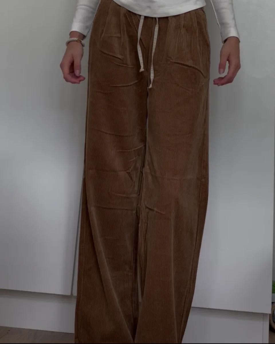 Gillian Corduroy Trousers - Image 3