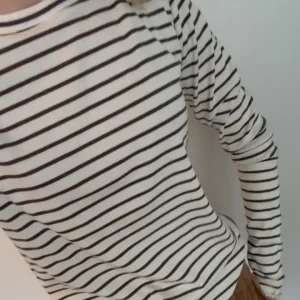 Ditte striped LS rib Tee