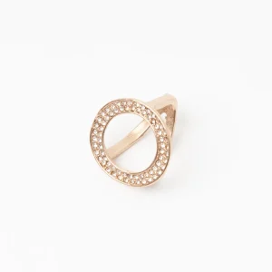 868862 Skjerf ring - Sirkel med strass stener - gull