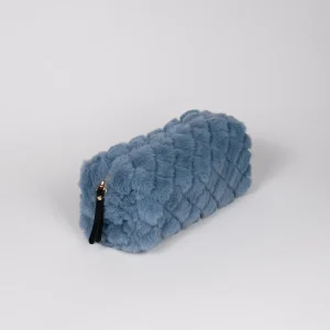 910646 Veske, Liten makeup-bag fuskpels - lys blå