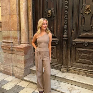 Emilia Buckle Pants - Brown
