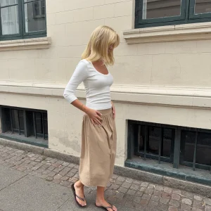 Sille Maxi Peplum Skirt - Camel
