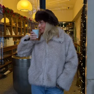 Ella Faux Fur Jacket - Beige