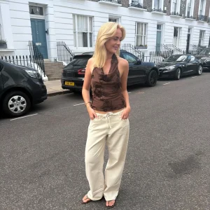 Lana Denim Belt Jeans - Beige