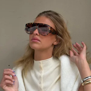 Juliet Chunky Sunglasses - Tortoise/Brown