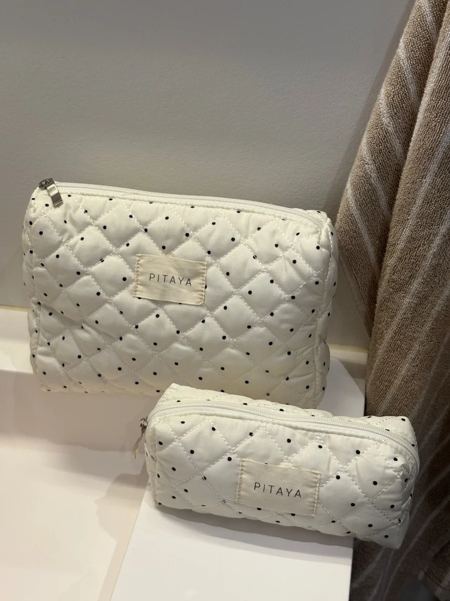Medium Makeup Bag - Dots - Image 3