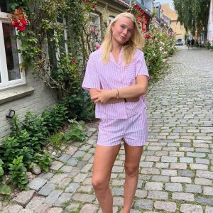 Esther Shorts - Pink