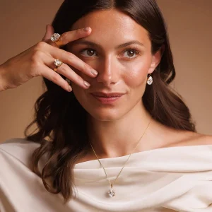 Caroline Svedbom Mini Drop Ring
