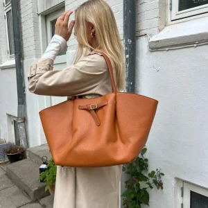 Olivia Belt Bag - Brown